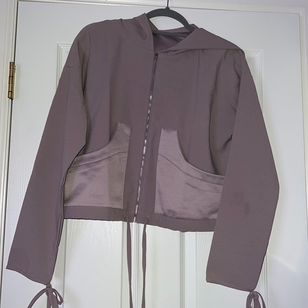 Mauve Silky Crop Windbreaker